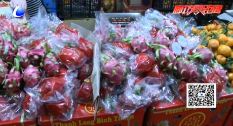 廊坊新春年貨會進(jìn)入第五天 實惠價格引市民一來再來